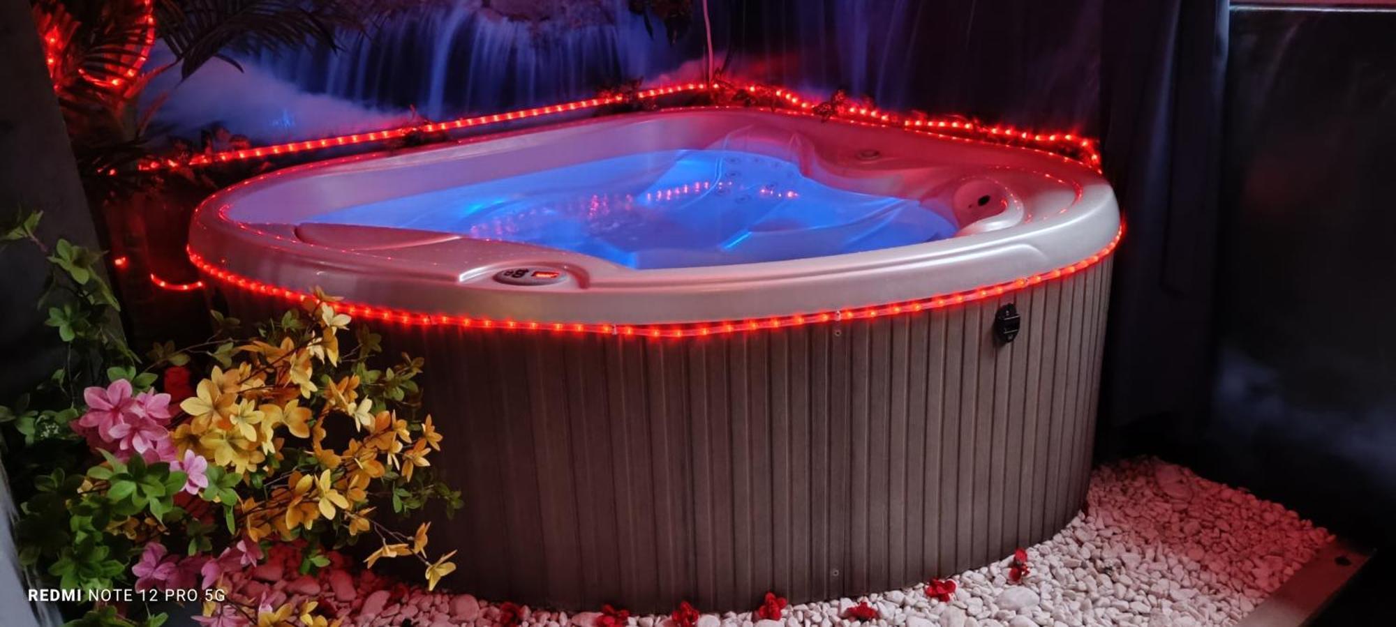 Z Jacuzzi *